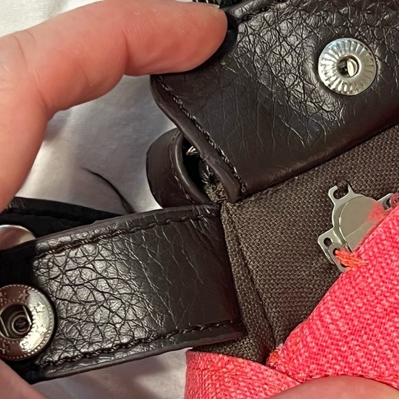 Thirty One Pink Blue White Floral Embroidered Appliqué Skirt Purse Shoulder Bag - Picture 6 of 12